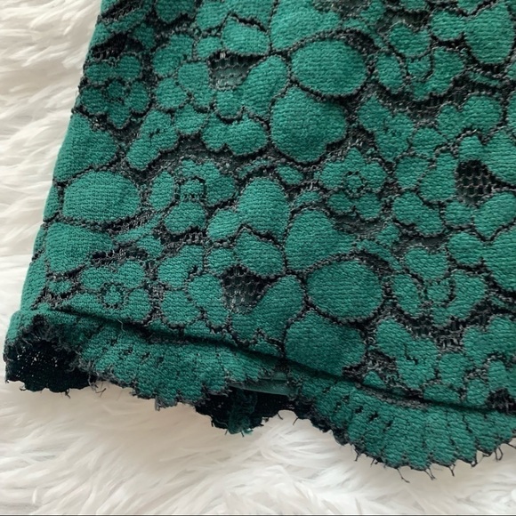 LARK & RO Deep Green Fit and Flare Crew Neck Sheath Stretch Lace Mini Dress - Picture 5 of 16